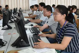 高考“电脑阅卷”流程曝光，答案相似分数却不同，考生别丢冤枉分图片