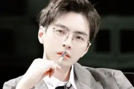 南京大学校草蒲熠星，才貌双全的宝藏男孩，不愧是全国公认的校草图片