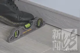 场面超尴尬！沪一小姐姐穿汉服美美出门，结果动弹不得还差点遇险…图片