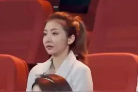 王思聪最美前任颜值翻车！登综艺被指老气浮肿，与精修照判若两人图片