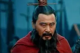 曹操究竟是“奉主上而从民望”，还是“挟天子以令诸侯”？图片