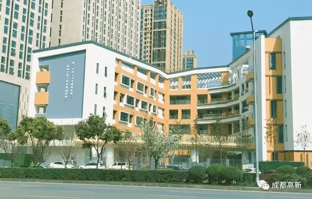 成都各区随迁子女入学办理指南