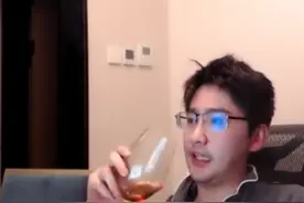 阿泰透露退役原因，尽显无奈，其实还想打KPL，坦言有这个实力图片