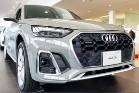 奥迪Q5配置曝光，低配版实力大增，尺寸不输宝马X3，实车真帅气图片