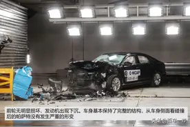 帕萨特完成40%偏置碰撞测试，这样的表现大家觉得如何？图片