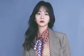 小个子怎么穿西装，看谭松韵就对了图片