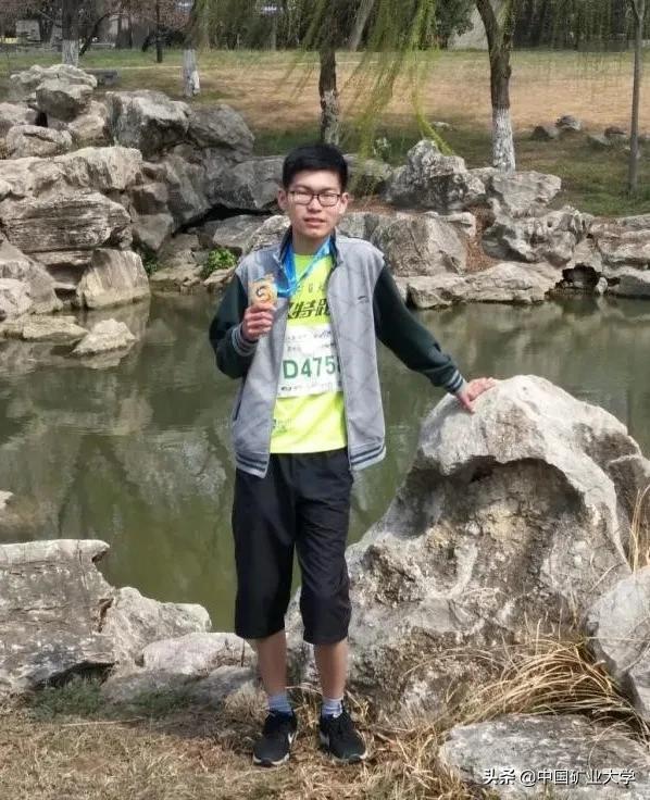 点赞！这个宿舍，8人全员上岸！