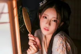 性格最刚烈，脾气最大的四大星座女，十分倔强，无法忍受委屈图片