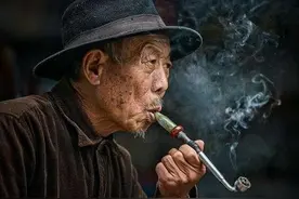 俗语“两腮无肉不可交”，说得很过分，却是古人的观人智慧图片