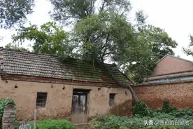 故事：几天前，我趁着天快黑的时候，偷偷回了一趟自己的故乡图片