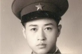 荣获2次一等功，23岁的他不费一枪一弹，俘虏敌军2700余人图片