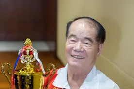 2019年度梅州扶贫济困特别爱心奖获得者许应裘：有本事了就一定要回报家乡图片