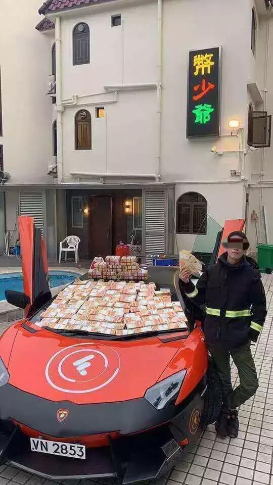 监禁千雨攻略（闹市撒币）