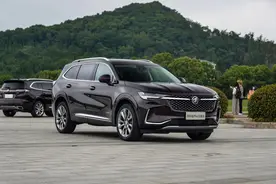 仔细对比昂科威Plus的6个配置后，我们得出了这样的选购结论！图片