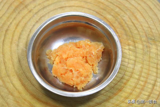 金针菇这样蒸一下真好吃，做法简单又入味，营养丰富，越吃越香