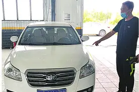 肇事者“不签字”车主提车难图片