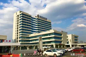 搬至岷江新城，成都新津县中医医院新院区开诊图片