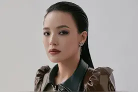 舒淇登Tmagazine三月刊封面，时尚气质，大花风度，大气硬朗图片