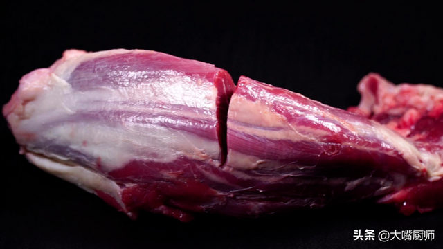 牛腩是哪个部位的肉（肉贩就知道是内行人）