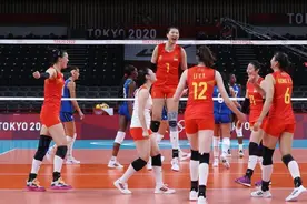 终迎首胜！郎平哽咽！中国女排未来依然可期图片