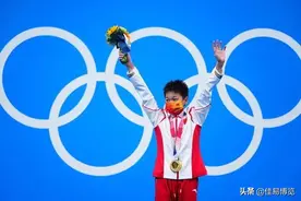奥运冠军全红婵：前辈高敏评价她就是天才，是老天给我们的礼物图片