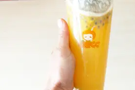 百香果汁，怎样在家里做出奶茶店里的味道？