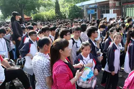 河北高考创新高，600分以上考生35000人，700分以上考生人数过百图片