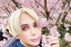 英国白男砸百万整容18次，只为追星当韩国人：我太爱他了图片