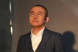 他，曾赔50万，靠金牌情感导师翻盘，粉丝无数，如今过气，为啥？图片