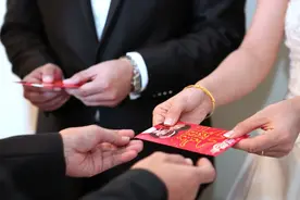 “随礼”，可以看清一个人图片