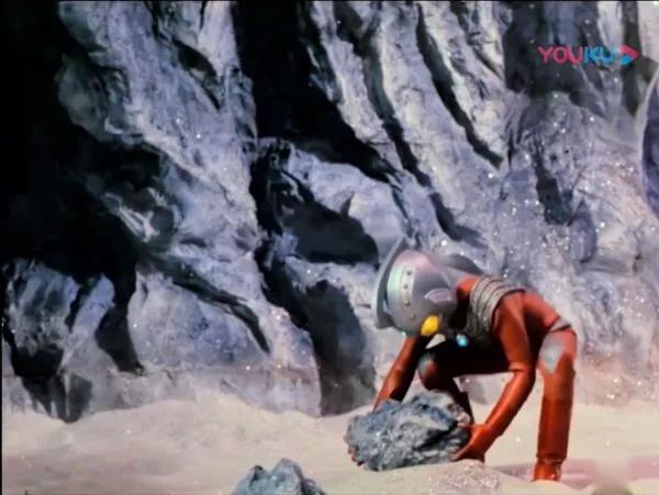 泰罗奥特曼技能大全（外挂道具武器）