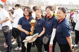 邯郸市第十一中学获得市教育局首届职工运动会团体优胜奖图片