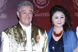 私人飞机接于月仙回家，赵本山这样的好姐夫不多了图片