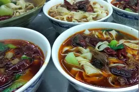 为什么石家庄的特色美食是安徽正宗牛肉板面？图片