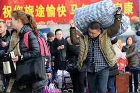 年关将近，“返乡潮”纷纷来临，村民直呼:明年不外出了。为啥？图片
