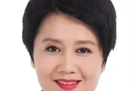 梁安琪与赌王的爱情，崇拜和养成，远没有面上那么简单图片