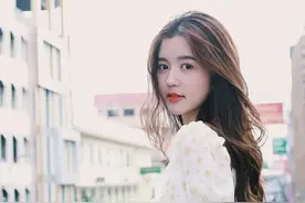 00后偶像本色出演爽剧女一号，开挂的人生大家羡慕不来图片