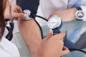 冬季高危疾病应属高血压，来学一下，从这5方面防治高血压图片