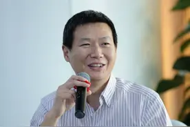 湖北又一富豪出现：清华大学毕业，靠游戏大赚259亿图片