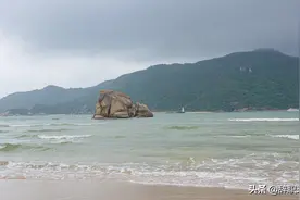 三亚近郊隐藏着一处海滩秘境，风景绝佳、游客很少，宛如世外桃源图片