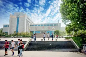 从青岛理工大学退学，果断弃坑？网友：学校的王牌专业让你扔了图片