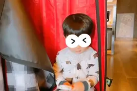安以轩带娃见老公，大批行李装满7箱，被曝乘私人飞机返澳门图片