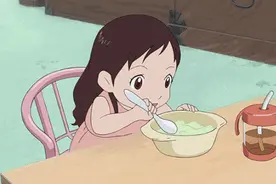 7岁女孩爱吃炸鸡致性早熟？这些食品正在危害孩子的健康图片