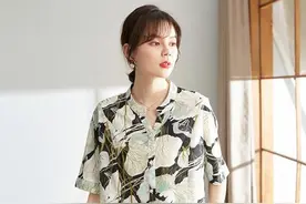 夏天了，中年妈妈怎么穿出气质？不妨试试这3款，洋气又减龄图片