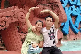 妻子照顾患癌的丈夫突然腹痛难忍，检查之后夫妻住进了同一个病房图片