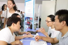 8名考生录取2天后被退档，校方承认疏忽大意，学生又做错了什么图片