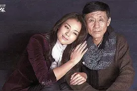 父亲为10万彩礼棒打鸳鸯，女儿赌气40岁不嫁，得知真相哭着对不起图片