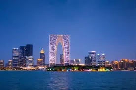 苏州东方之门的十八个精彩图案图片