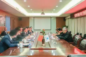 中建八局党委书记、董事长李永明拜访杭州交投集团并赴杭州萧山国际机场三期项目调研图片