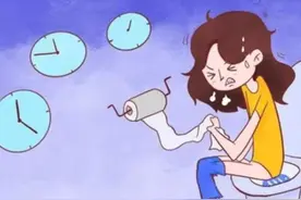 上厕所时，“大便前头干硬，后头软粘”，说明什么？看完涨知识了图片